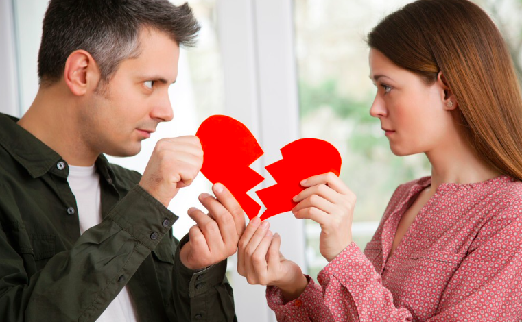 文昌离婚如何申请财产保全冻结对方账户